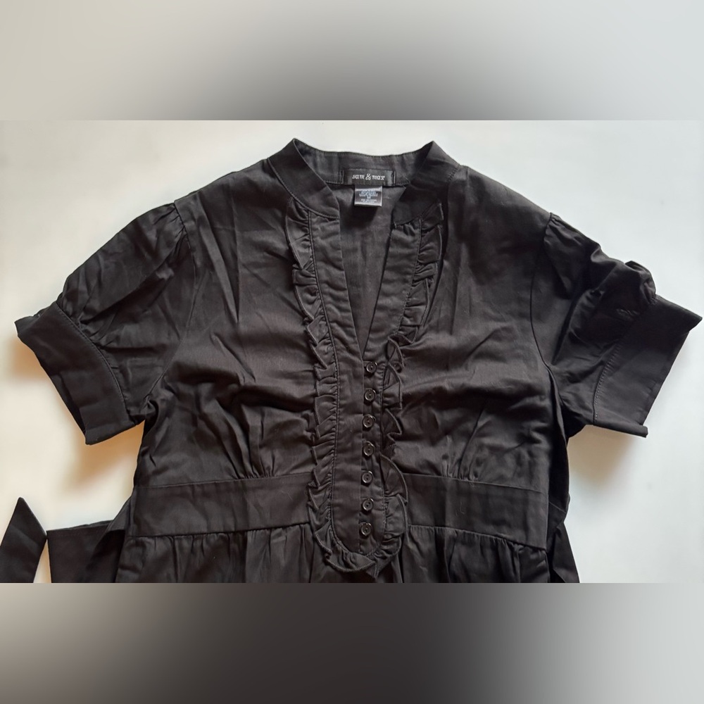 Sam & Max black dress size M. NWOT